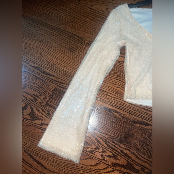 Elodie Sequin Tie Front Top In Taupe - Picture 4 of 9